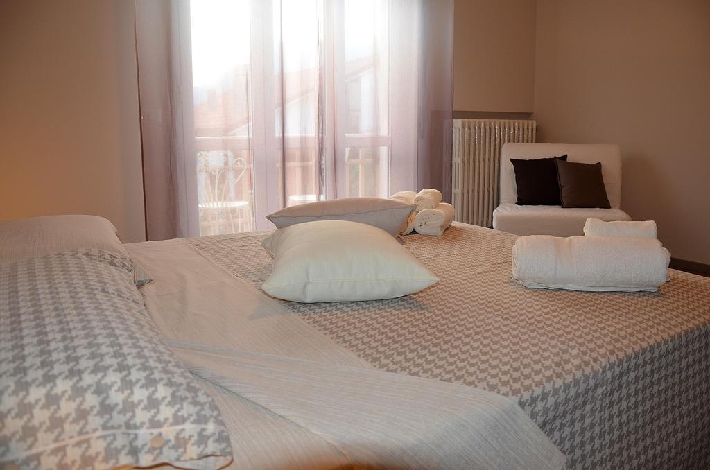 B&B Panorama איסאו חדר תמונה